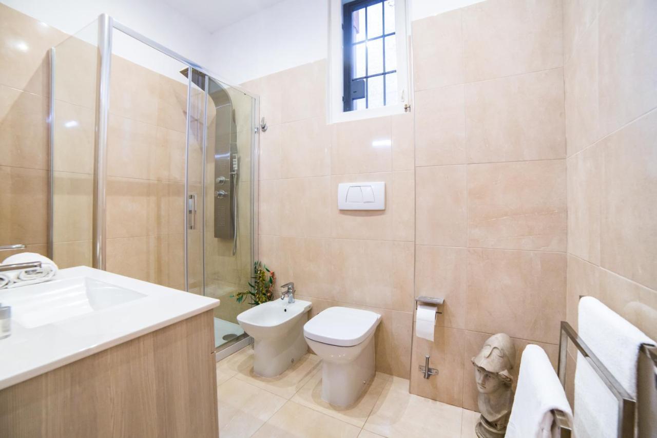 רומא Spacious With Sunny Terrace Near Vatican מראה חיצוני תמונה
